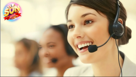 Nhân viên tổng đài trực 24/7